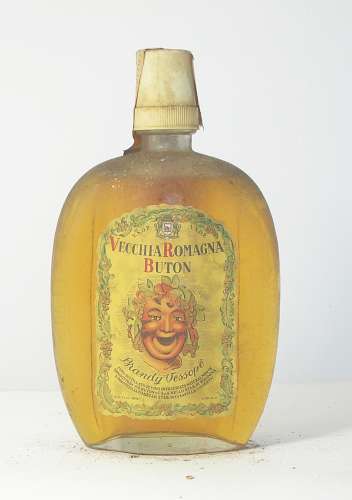 177_vecchia_bottiglia_liquore_da_collezione_vsop_vecchia_romagna_buton_brandy_vessope_tascabile