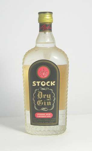 247_vecchia_bottiglia_liquore_da_collezione_stock_dry_gin