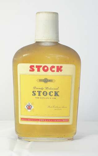 24_vecchia_bottiglia_liquore_da_collezione_stock_brandy_medicinal_piatta