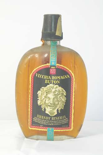 27_vecchia_bottiglia_liquore_da_collezione_buton_vecchia_romagna_brandy_riserva_piatta