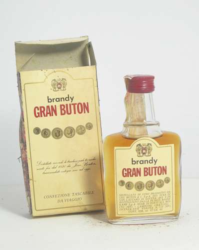 470_vecchia_bottiglia_liquore_da_collezione_gran_buton_brandy