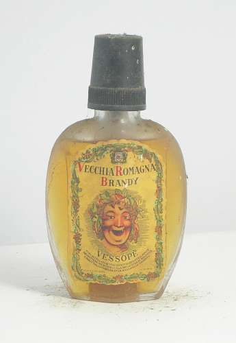 527_vecchia_bottiglia_liquore_da_collezione_vsop_vecchia_romagna_brandy_etichetta_bianca_tascabile