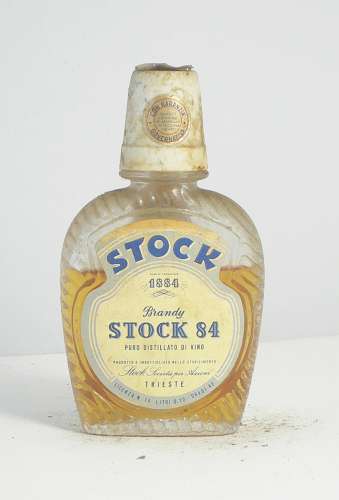 534_vecchia_bottiglia_liquore_da_collezione_stock_84_brandy